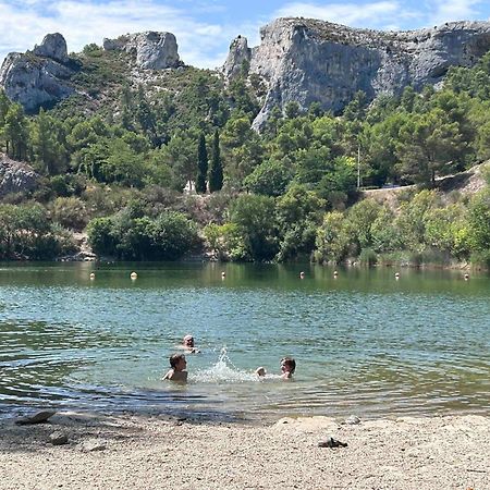 La Begude Des Alpilles Bed and Breakfast Orgon Buitenkant foto